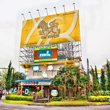 Fun-D Hostel Chiang Rai Exterior photo